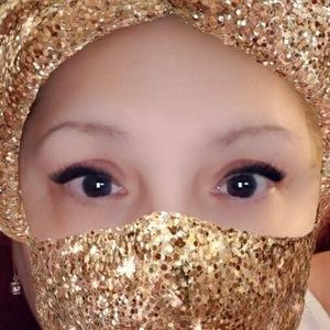 Meet your Posher, Ana